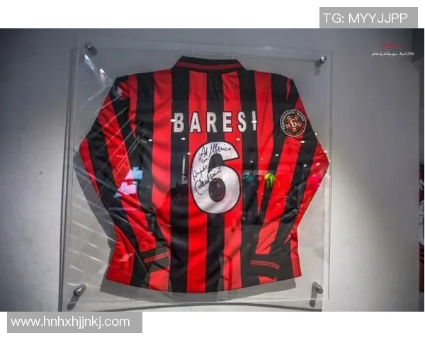 足球明星的艺术之旅：探索他们的绘画作品与创作灵感